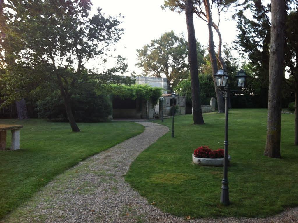 Casa Isabella Exclusive Hotel Mottola Bagian luar foto