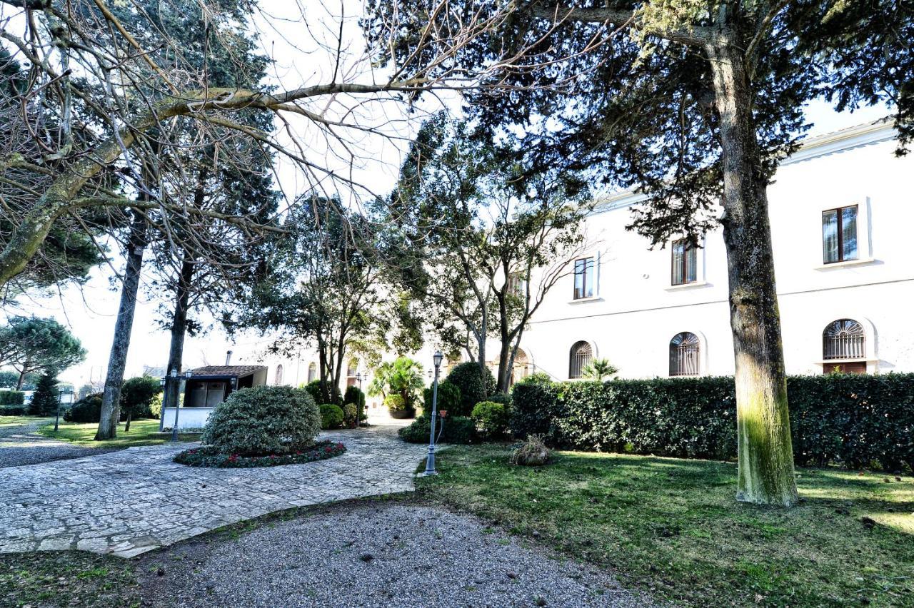 Casa Isabella Exclusive Hotel Mottola Bagian luar foto